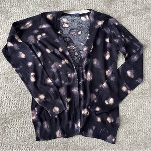 💕LAST CHANCE💕 EUC Women's Gap Patterned Button Up Cardigan size XS